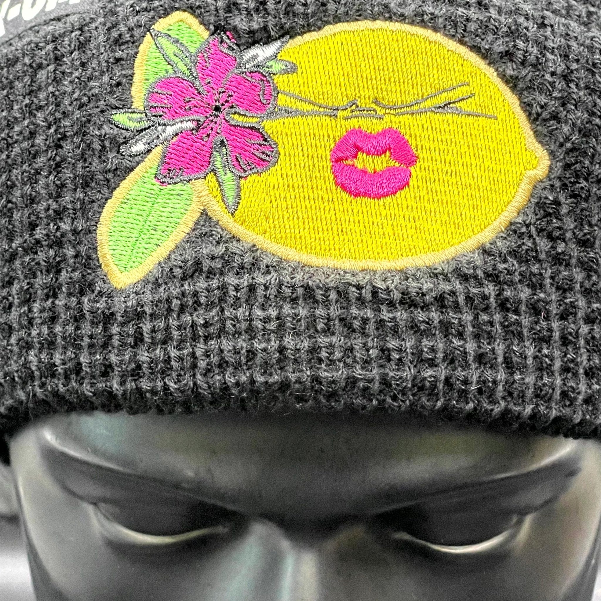 LIK-UM BEANIE BLACK - LOCKJAWLEMONPEEL