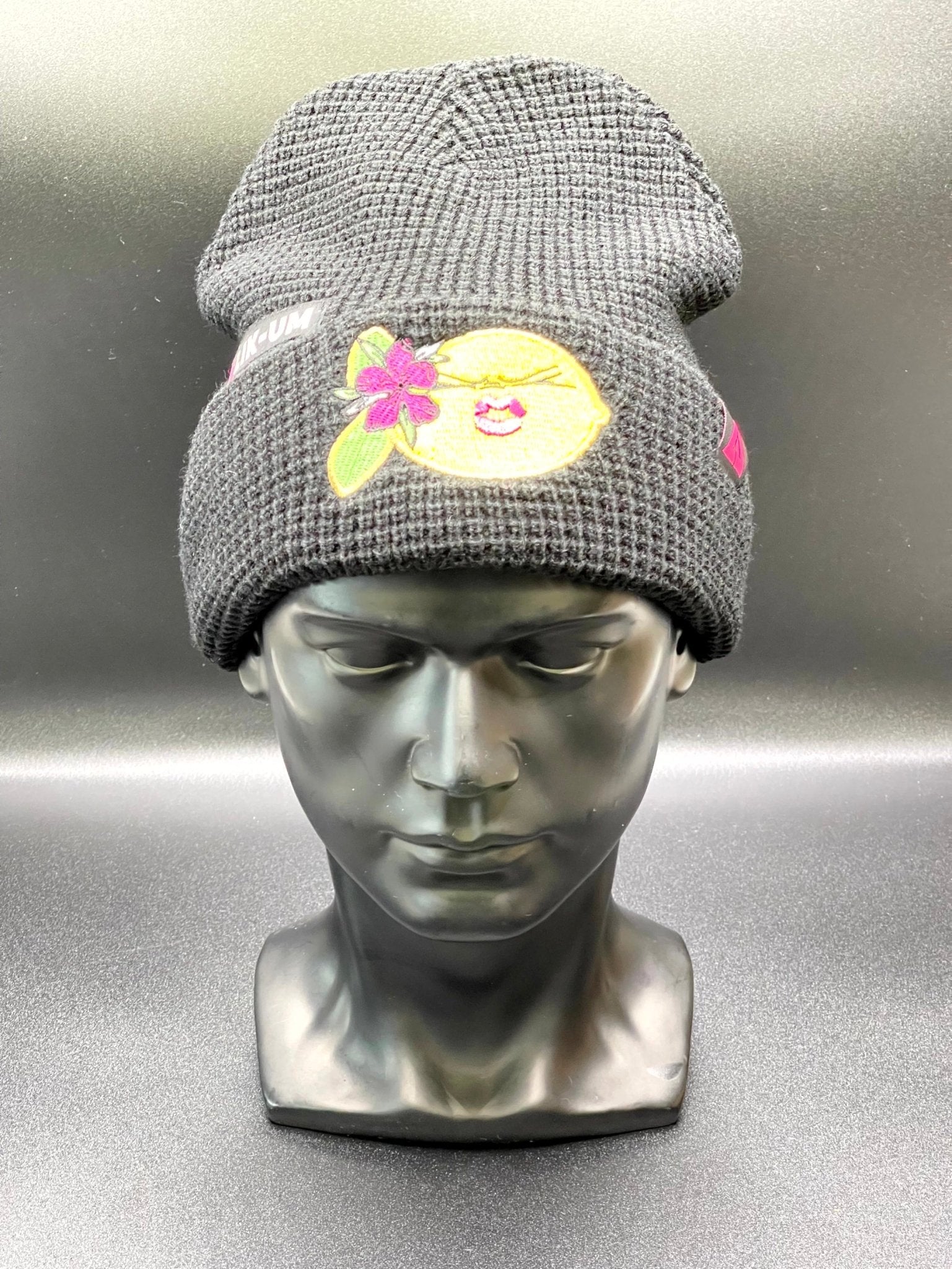 LIK-UM BEANIE BLACK - LOCKJAWLEMONPEEL