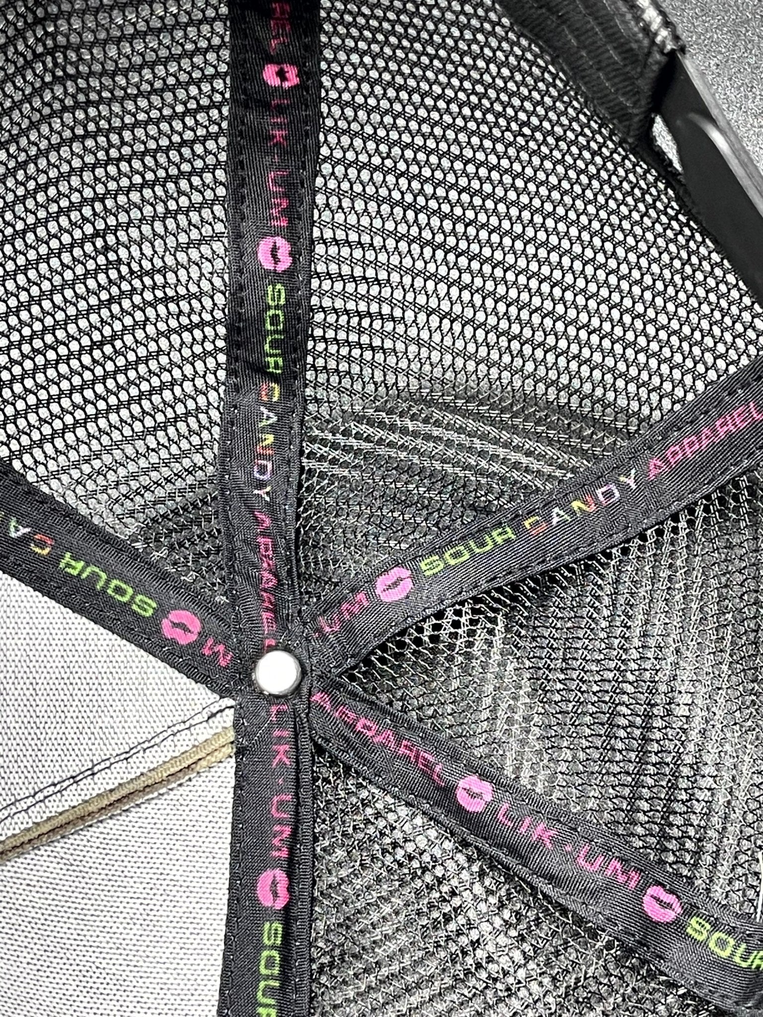 LIK-UM TRUCKER HAT CAMOFLAUGE - LOCKJAWLEMONPEEL