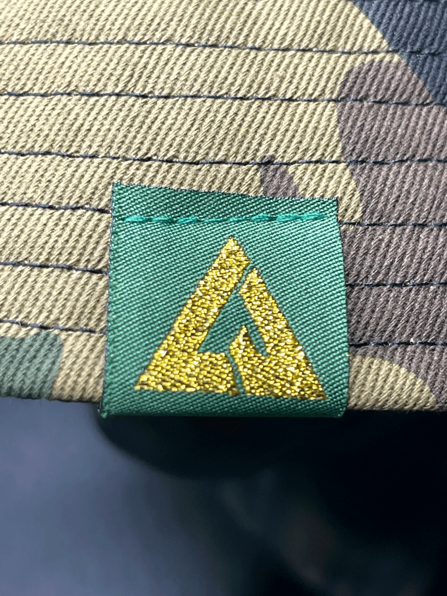 LOCK-JAW BUCKET HAT - LOCKJAWLEMONPEEL