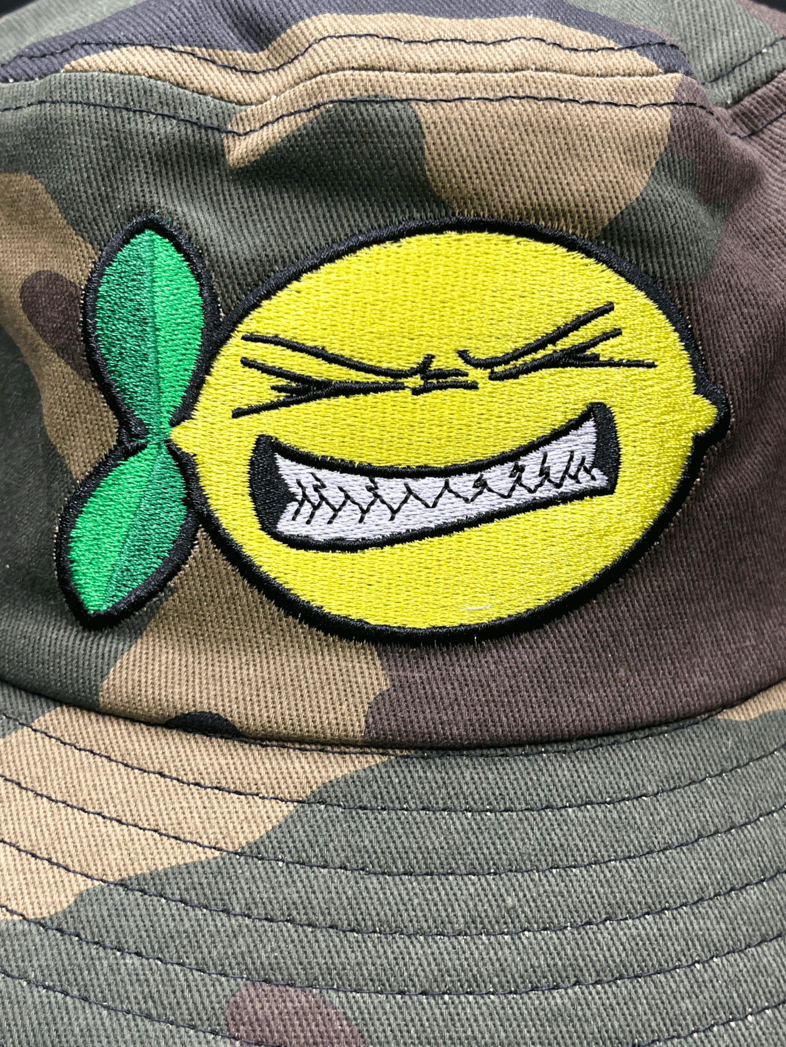 LOCK-JAW BUCKET HAT - LOCKJAWLEMONPEEL